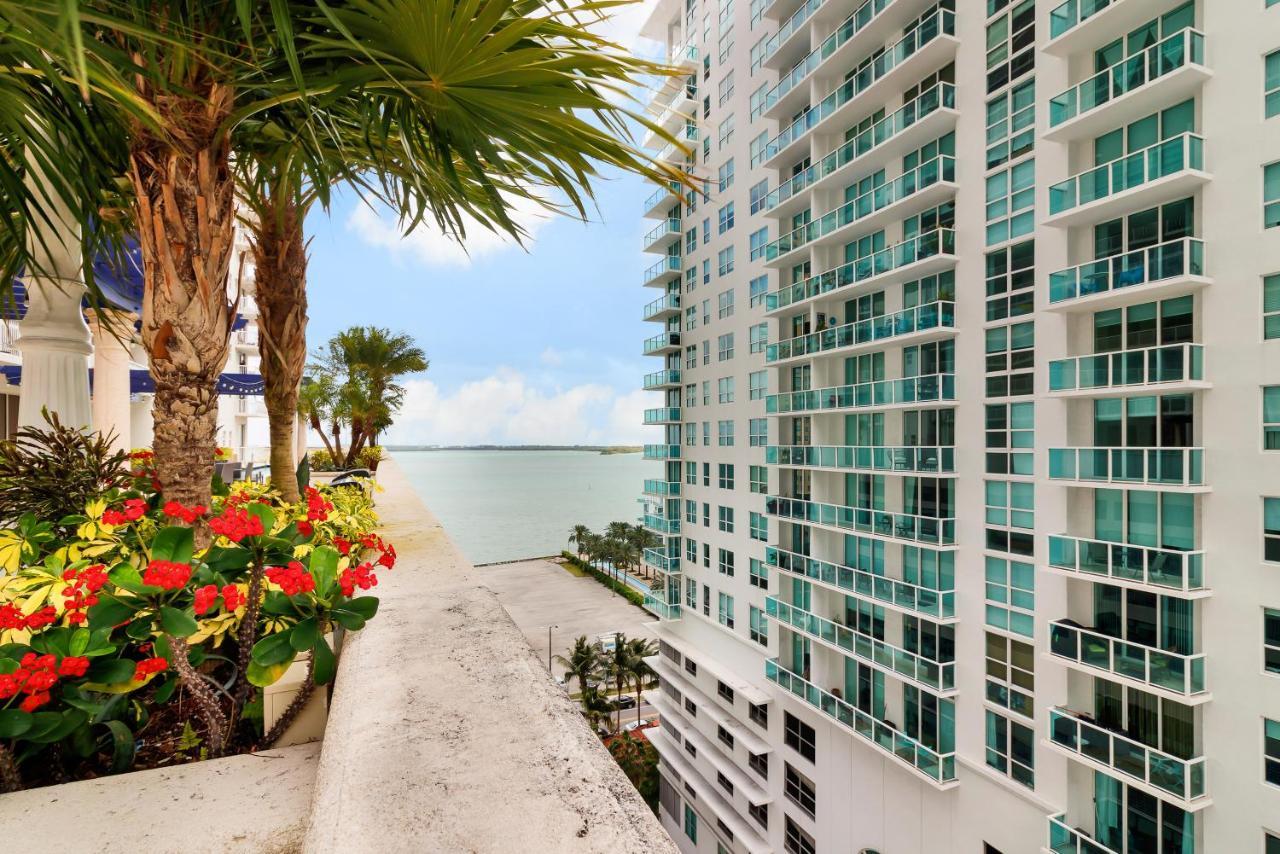 The Club At Brickell Bay Luxury Suites Miami Exteriör bild