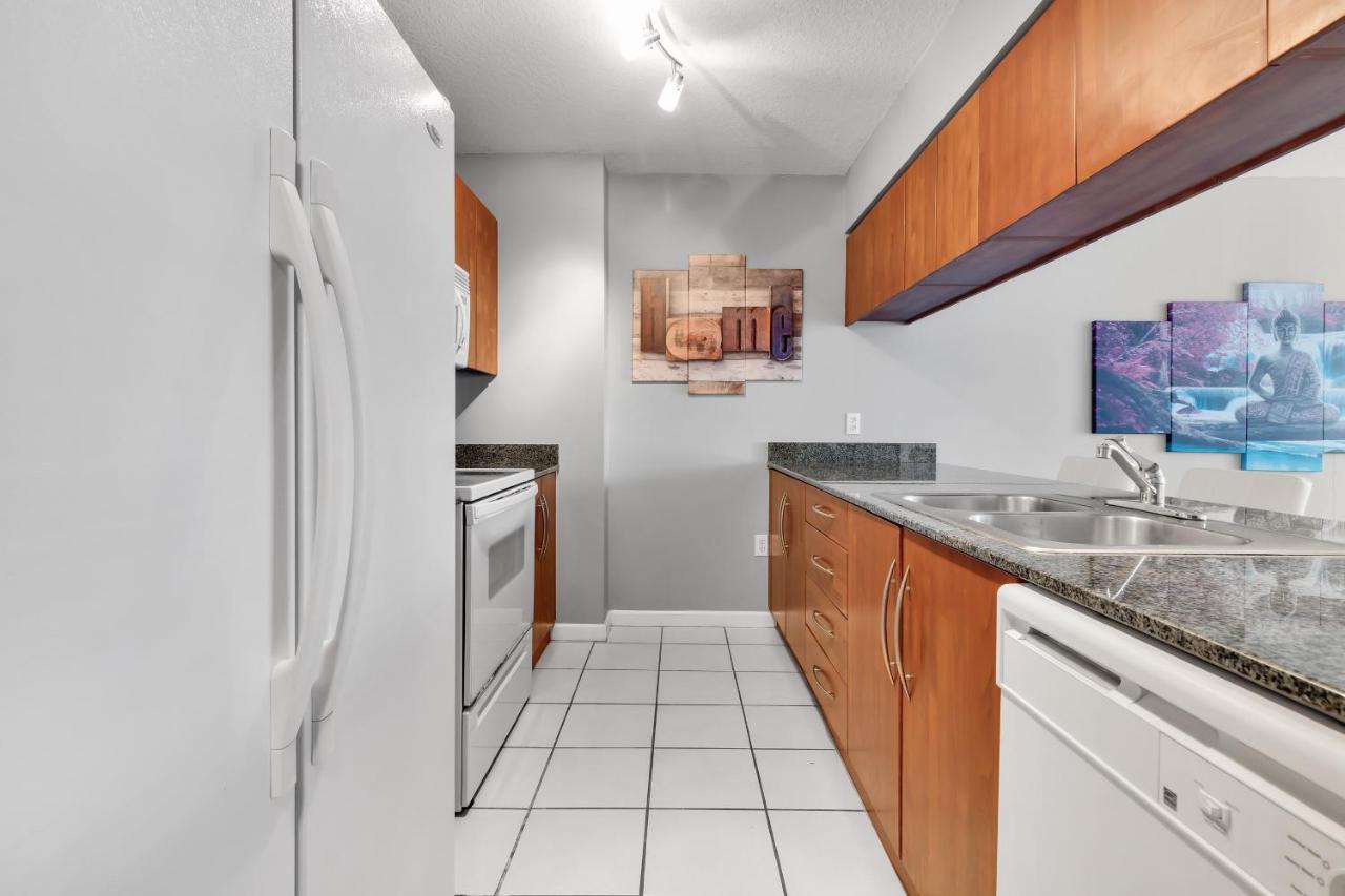 The Club At Brickell Bay Luxury Suites Miami Exteriör bild